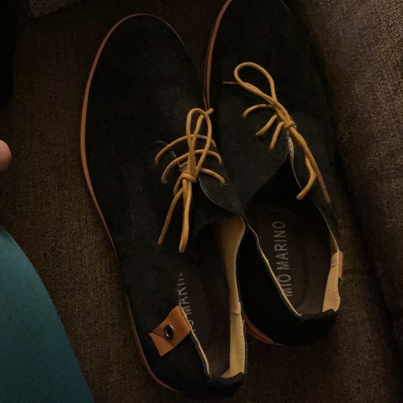 Casual shoes, like new - Picture 2 of 3